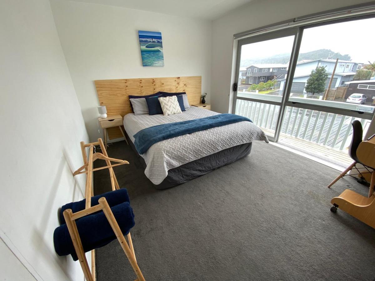 Surf N Stay Whangamata Buitenkant foto