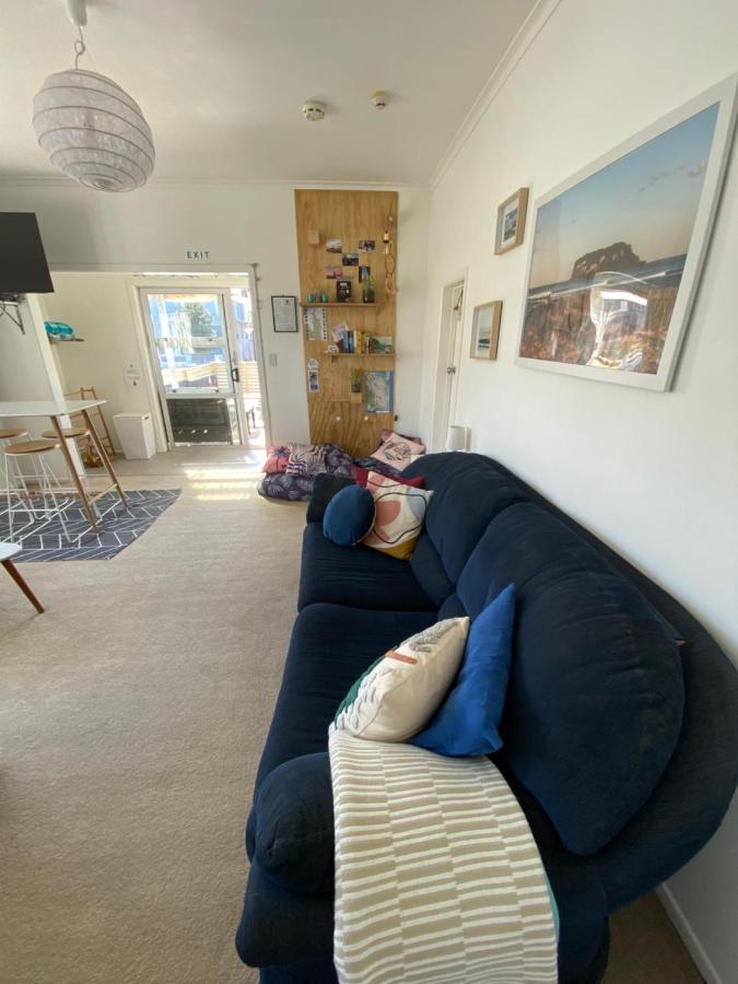Surf N Stay Whangamata Buitenkant foto