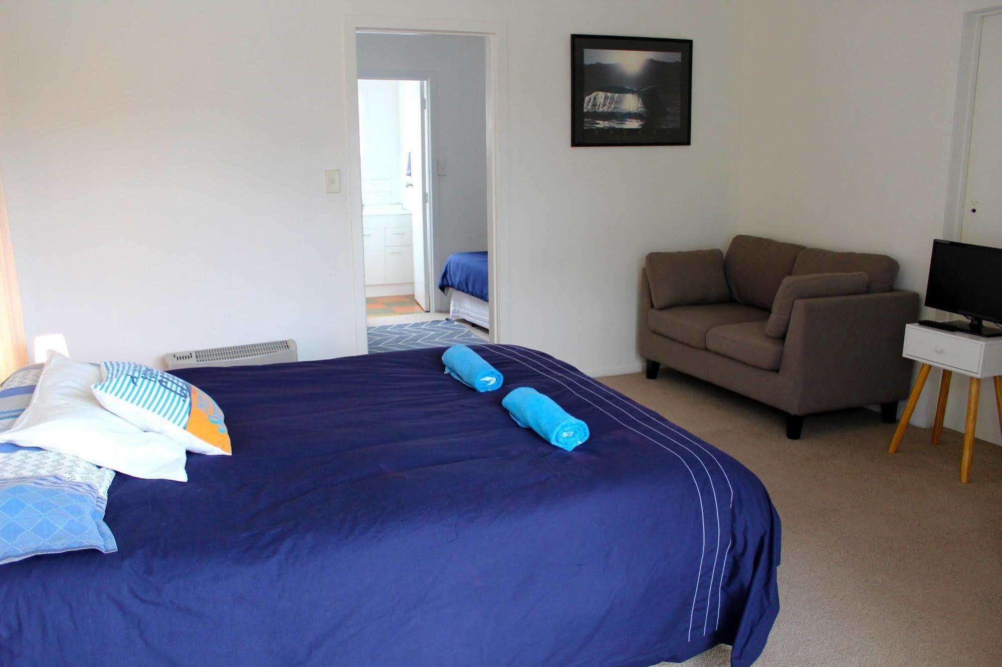 Surf N Stay Whangamata Buitenkant foto